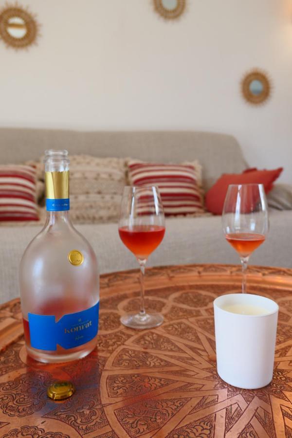 Lodge De La Vigneronne Châtillon-sur-Marne Екстериор снимка